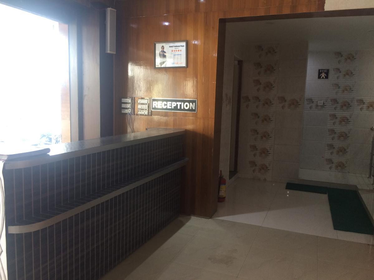 Hotel Platinum Plaza Rohtak エクステリア 写真